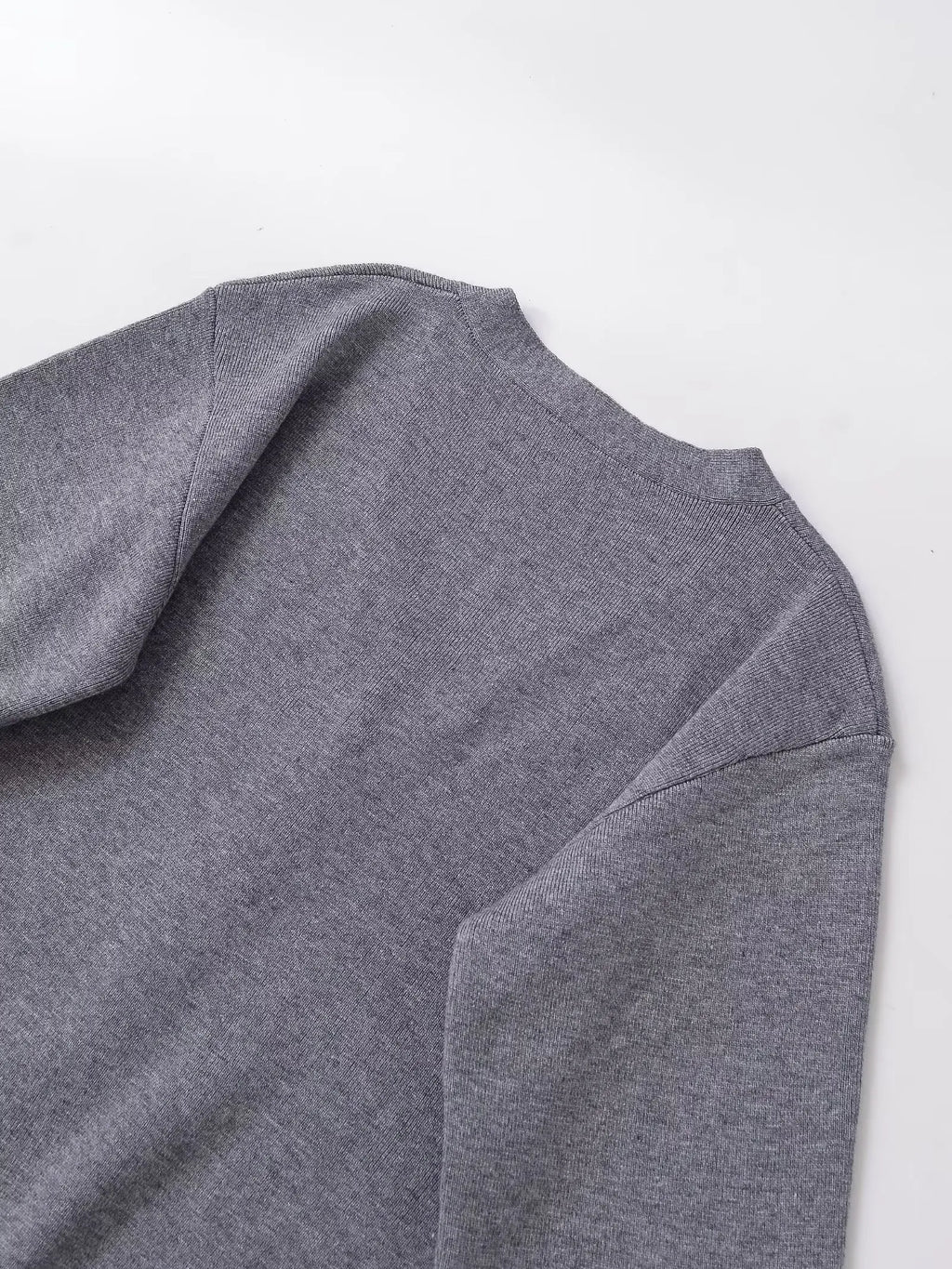 Cardigan botones dorados