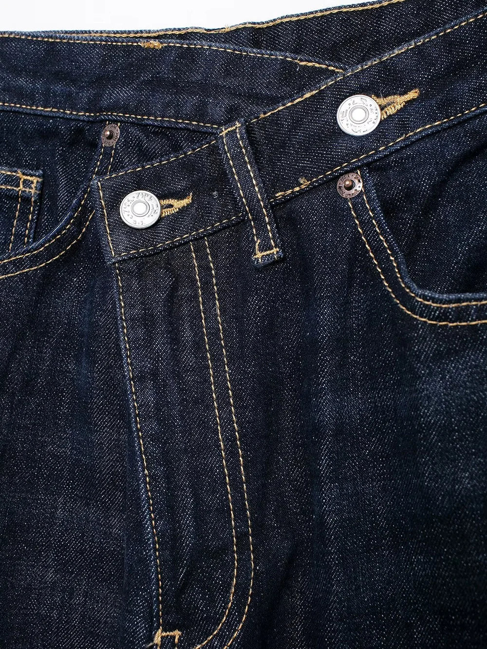 Jean asimétrico ancho