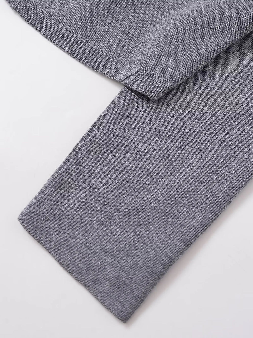 Cardigan botones dorados