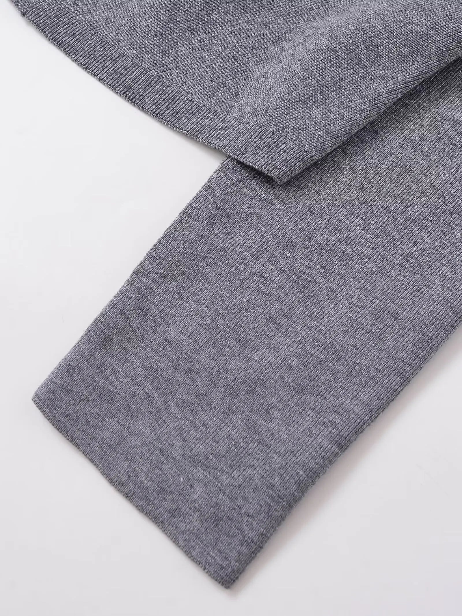 Cardigan botones dorados